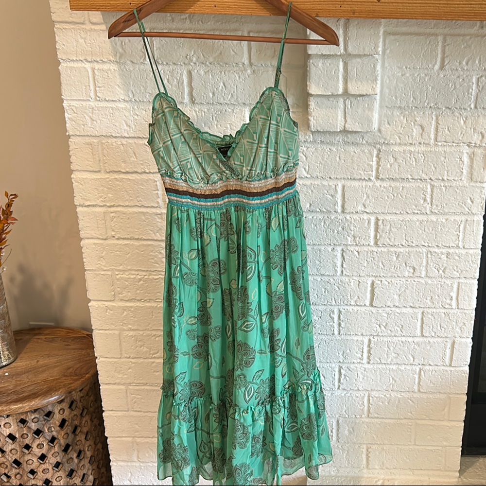 BCBGMaxAzria Green Flowy Sundress Cocktail